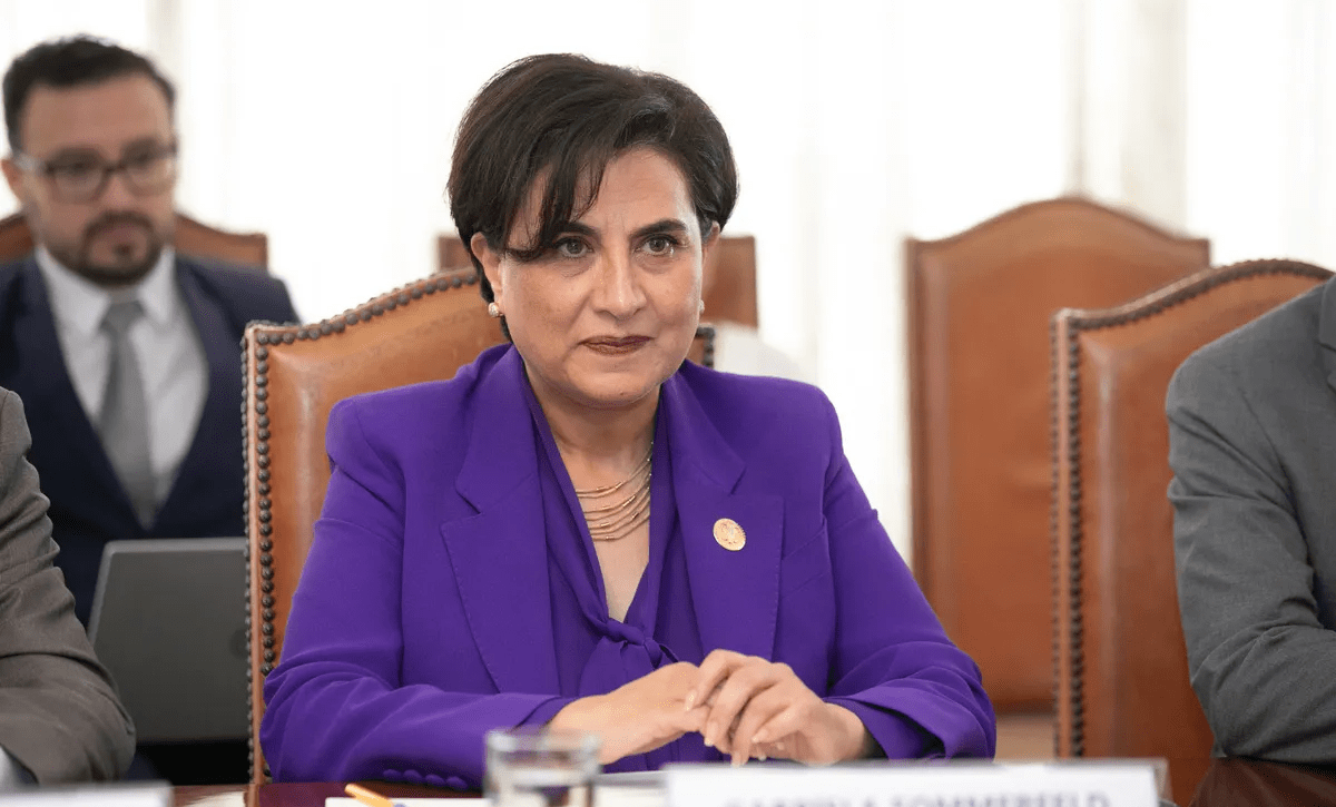 Gabriela Sommerfeld “Ecuador recibirá equipos de seguridad tras gira internacional de Noboa”