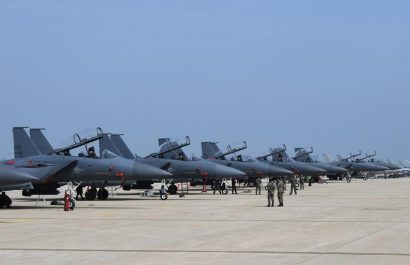 Gasto Militar Mundial Alcanza Récord de 2,7 Billones de Dólares
