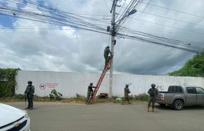 Militares decomisan cámaras de seguridad en Manta