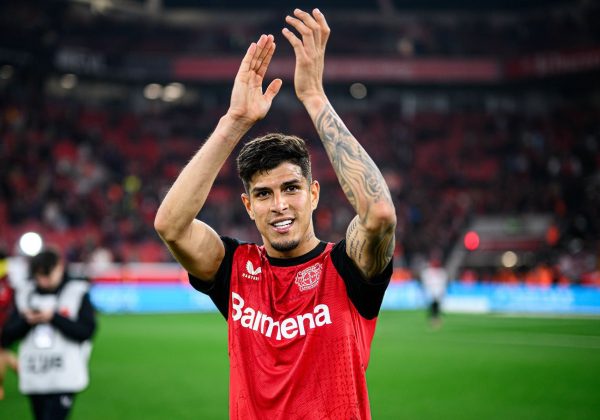 El defensa central Piero Hincapié podría irse al Real Madrid.