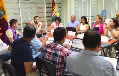 Gobernación, Salud y Educación reúnen 7.484 funcionarios públicos en Santo Domingo de los Tsáchilas