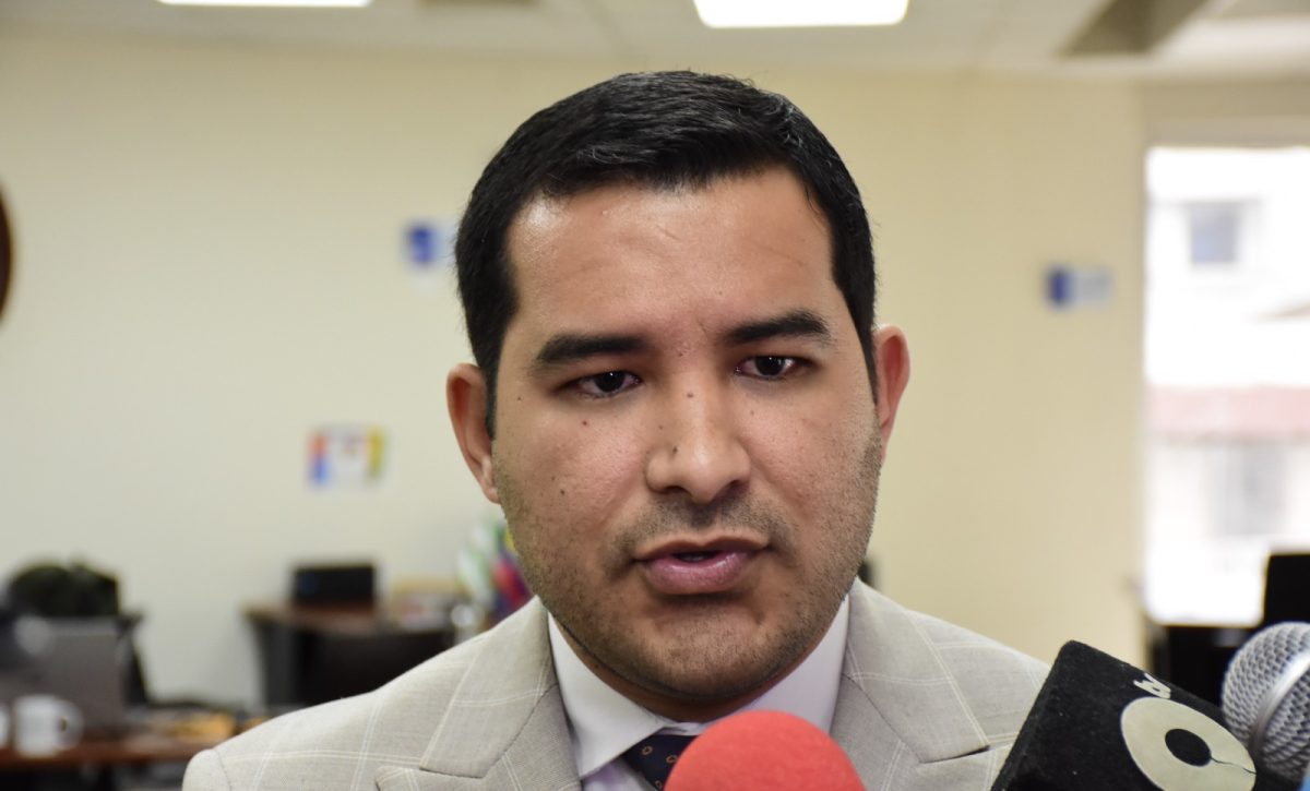 El Gobierno Nacional adeuda 30 millones de dólares a municipios de Manabí por alícuotas, afectando servicios públicos, según la Asociación de Municipalidades del Ecuador (AME).