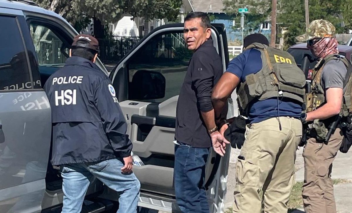 Gobierno de Donald Trump revoca permisos de CBP One y exige salida inmediata a migrantes