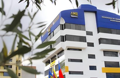 Gobierno de Ecuador acumula deuda millonaria con municipios por asignaciones pendientes