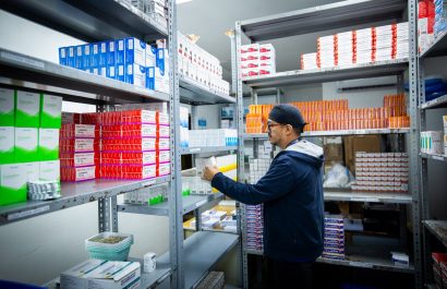 Gobierno de Ecuador aumenta presupuesto de salud en 2.000 millones para 2025