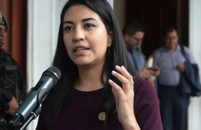 Gobierno de Ecuador se pronuncia sobre pagos atrasados a proveedores hospitalarios