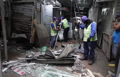 Gobierno de Ecuador se pronuncia tras ataque con explosivos en la Bahía de Guayaquil comerciantes extorsionados guardan silencio
