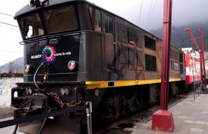 Gobierno de Noboa extiende liquidación de ferrocarriles del Ecuador hasta 2025 y reactiva rutas turísticas