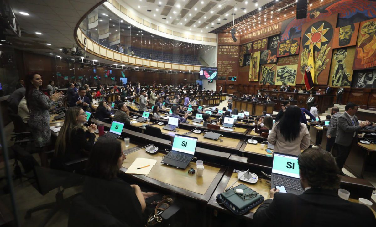 Gobierno logra aprobación de ley que busca combatir el lavado de activos en fundaciones