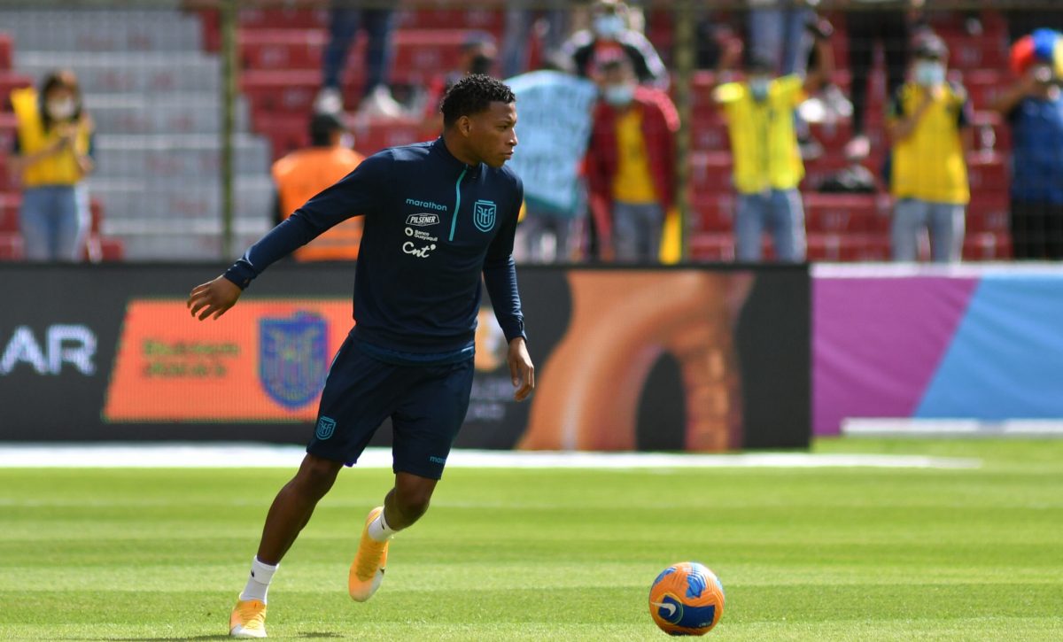 Gonzalo Plata, delantero de la selección de Ecuador, entrenando con La Tri. Foto: API