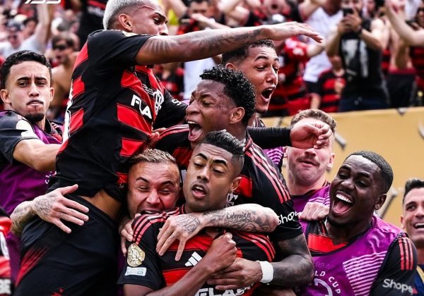 Gonzalo Plata lidera a Flamengo en triunfo sobre Chelsea de Moisés Caicedo