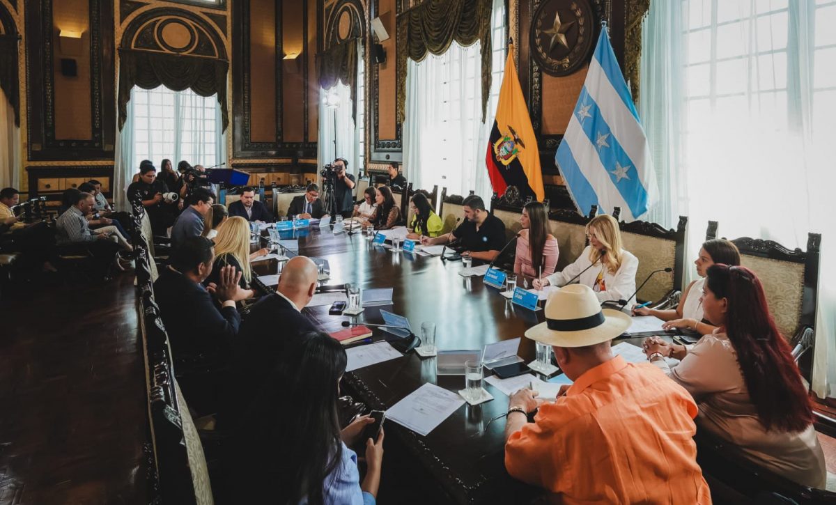 El financiamiento de la deuda aprobada para Guayaquil cuenta con un plazo de 15 años y tres años de gracia.