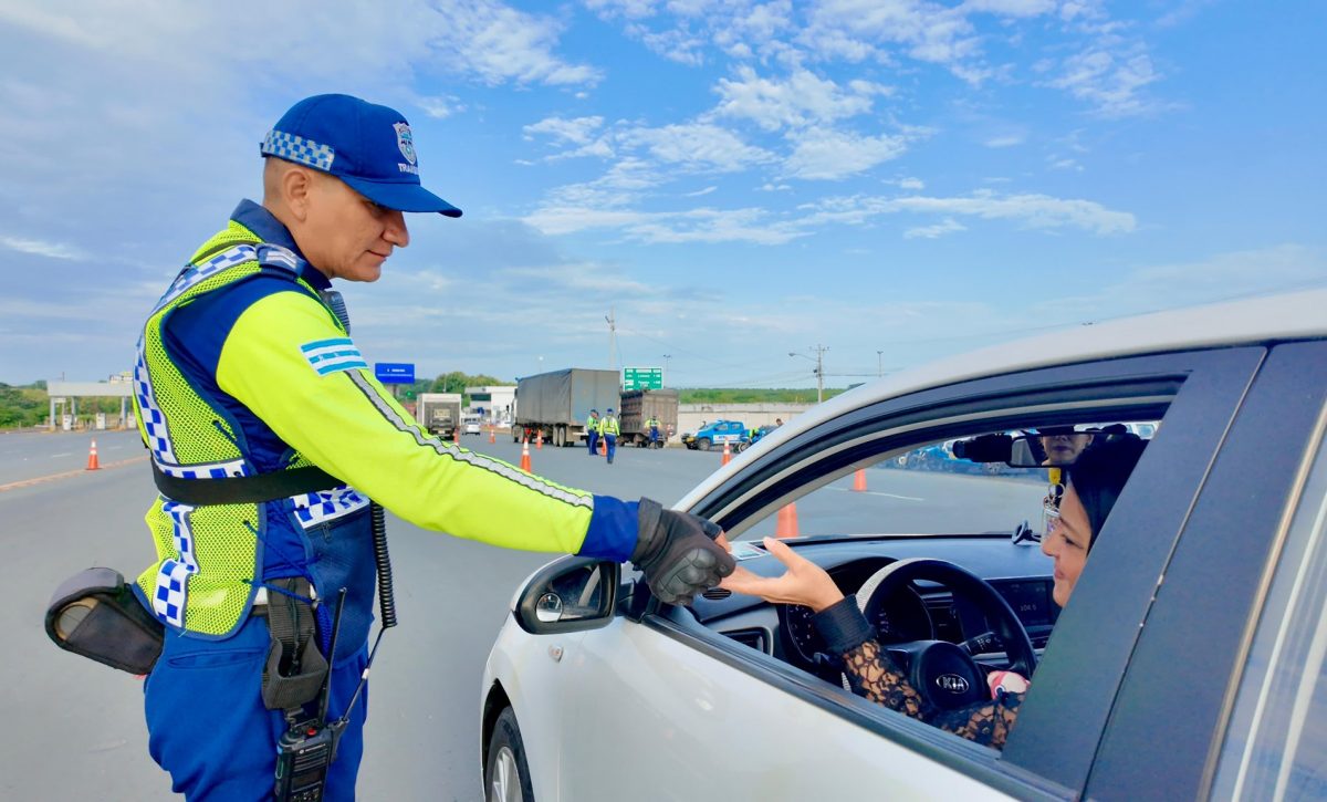 El despliegue de los operativos de feriado en Guayaquil incluye 112 radiopatrullas, 145 motocicletas.