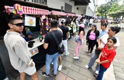Feriado en Guayaquil actividades culturales y eventos hasta el domingo.