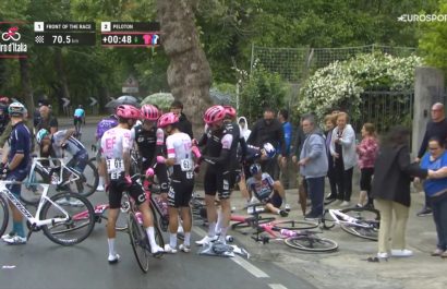 El caos en la sexta etapa del Giro de Italia: caída masiva y neutralización