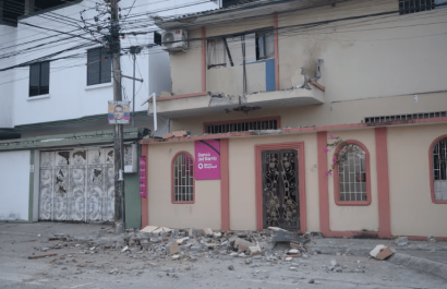 Una cámara captó el ataque con explosivo a vivienda en Samanes 2, al norte de Guayaquil