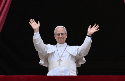 Misa solemne en la Plaza de San Pedro marca el inicio del papado de León XIV