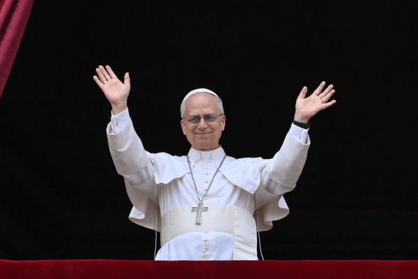 Misa solemne en la Plaza de San Pedro marca el inicio del papado de León XIV