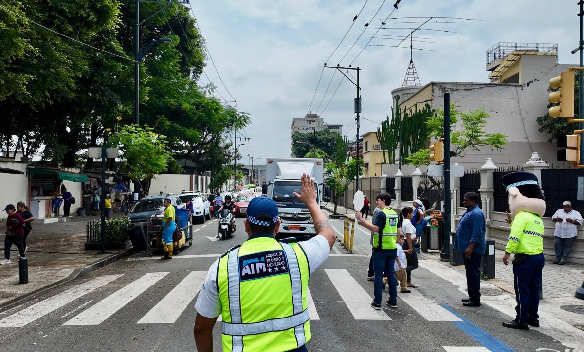 El cierre de vías por el partido Ecuador vs. Brasil afectará rutas de buses urbanos, incluyendo las líneas 8, 9, 37, 49, 107, 120, 122 y 140.