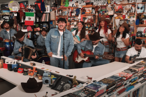 Grupo Frontera lleva su música norteña a Tiny Desk de NPR Music