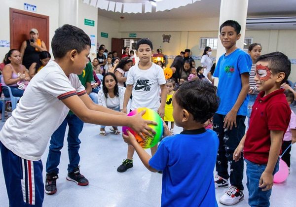 Por el Día del Niño habrá actividades culturales, desfiles, teatro, cine comunitario y ferias a diversos sectores.