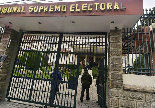 TSE habilita candidaturas en Bolivia, pese a las tensiones por Evo Morales, que no participará de esta contienda electoral.