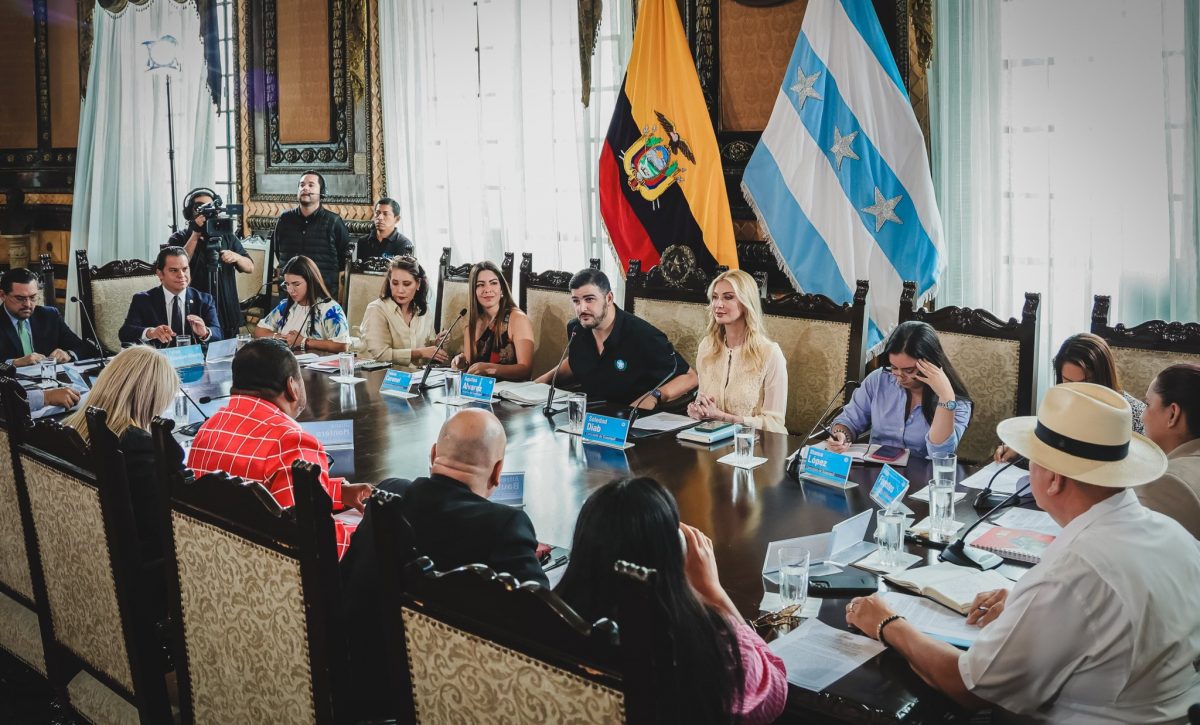 Guayaquil ha enfrentado desafíos históricos en la gestión de residuos sólidos. E