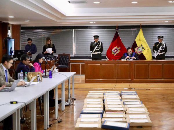 El juez de la Corte Nacional de Justicia (CNJ), Fernando Cantos, dictó auto de llamamiento a juicio contra Wilman Terán, expresidente del Consejo de la Judicatura, y Anabel Torres, exjueza de Santo Domingo de los Tsáchilas, por el delito de asociación ilícita