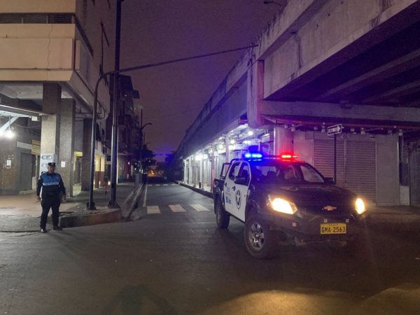 La iniciativa responde a la creciente ola de violencia que azota a los 4,300 comerciantes de La Bahía.