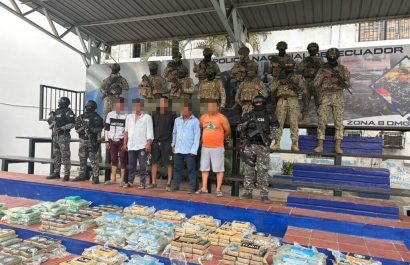 Cinco procesados por tráfico de 3,3 toneladas de cocaína en hacienda de Chongón.