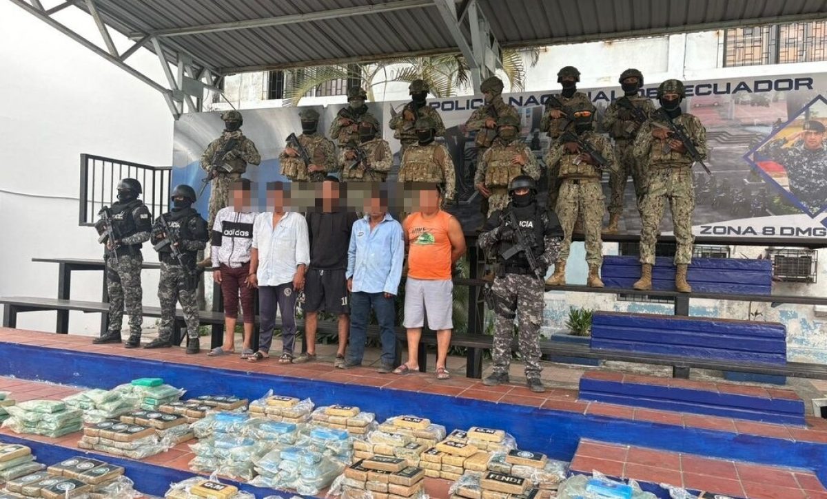 Cinco procesados por tráfico de 3,3 toneladas de cocaína en hacienda de Chongón.