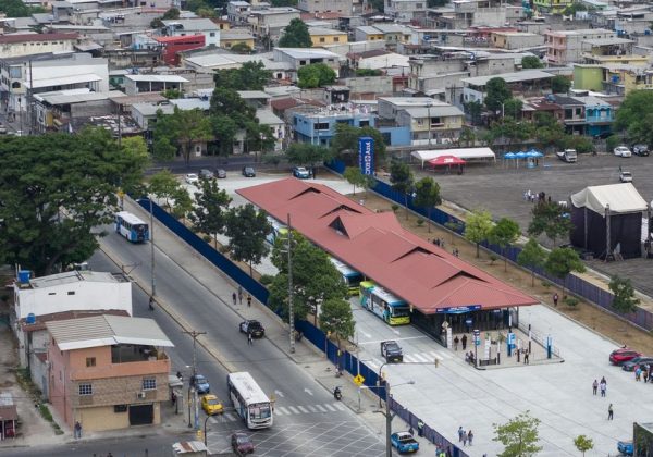 La Troncal 4 tiene un recorrido de 23,7 kilómetros y 23 paradas, esta nueva línea beneficia a 120.000 personas,