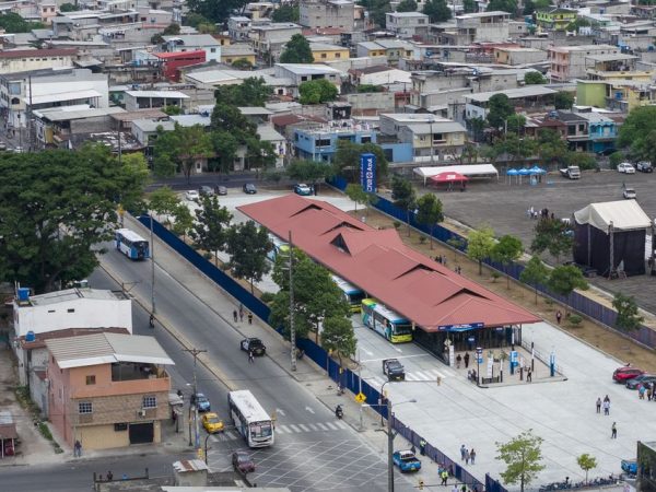 La Troncal 4 tiene un recorrido de 23,7 kilómetros y 23 paradas, esta nueva línea beneficia a 120.000 personas,