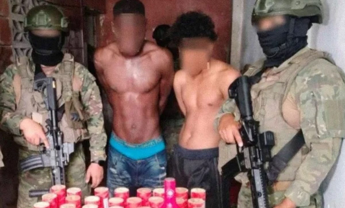 La Fiscalía procesó a dos hombres hallados con explosivos en una casa de Guayaquil. El operativo lo ejecutó el Bloque de Seguridad.