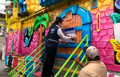 Autoridades municipales clausuraron tres parques de juegos mecánicos en Guayaquil que operaban sin permisos.