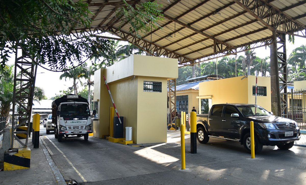 La Terminal de Transferencia de Víveres de Guayaquil opera con vías renovadas, nueva tecnología y mayor seguridad.