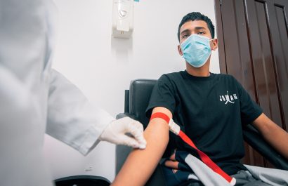 En Guayaquil ofrece exámenes médicos gratuitos, beneficiando a miles de familias y garantizando diagnóstico oportuno.