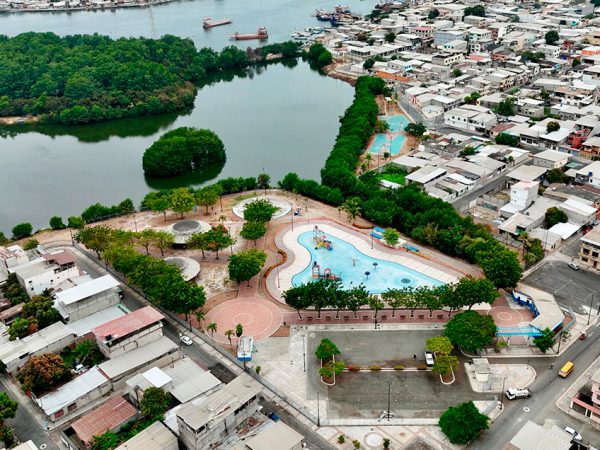 El Parque Viernes Santo reabre en Guayaquil como polifuncional con espacios deportivos, recreativos y de atención comunitaria.