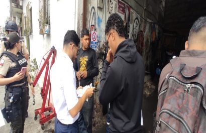 El Municipio de Guayaquil intervino talleres mecánicos en el Guasmo Sur para controlar el uso del espacio público.