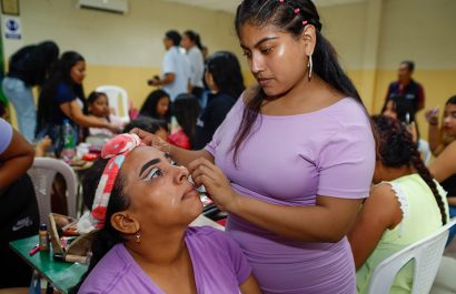 Más de 8.500 guayaquileños han participado en talleres gratuitos municipales, diseñados para impulsar el autoempleo y la economía familiar.