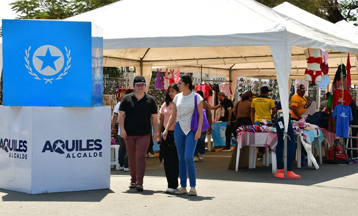 Más de 200 comerciantes expusieron sus productos en Chongón durante una feria impulsada por la Alcaldía de Guayaquil.