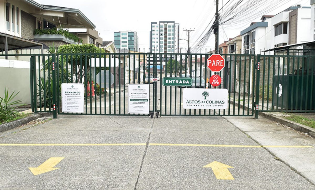 El Municipio de Guayaquil implementa desde el 1 de octubre un servicio digital para tramitar permisos de instalación de portones.