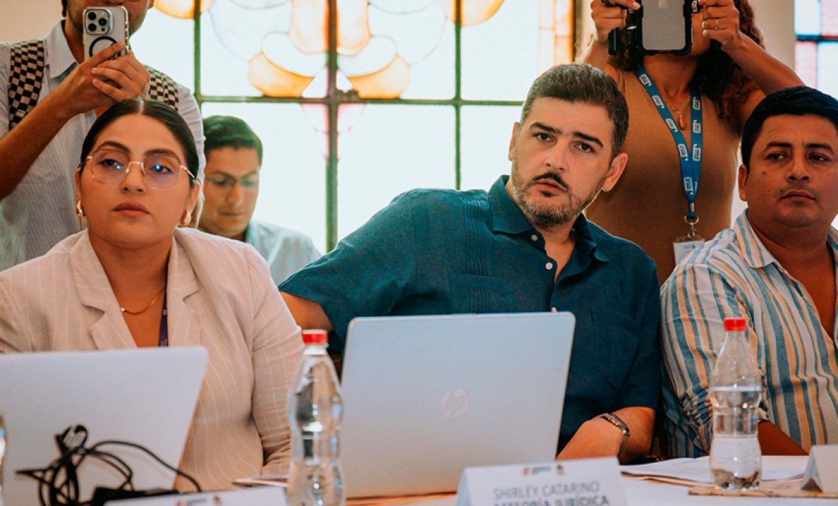 El alcalde de Guayaquil planteó colaborar con el Estado en seguridad mediante tecnología y patrullajes conjuntos.