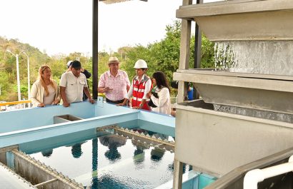 La Isla Puná de Guayaquil inaugura su primera planta potabilizadora, un proyecto que abastecerá agua segura las 24 horas.