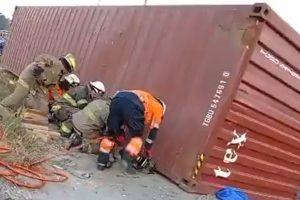 Guayaquil Mujer que murió aplastada por un contenedor no es sepultada aún
