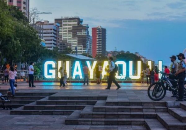 Guayaquil espera un viernes con clima estable y cielos parcialmente nublados