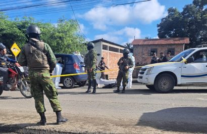 Guías asesinados