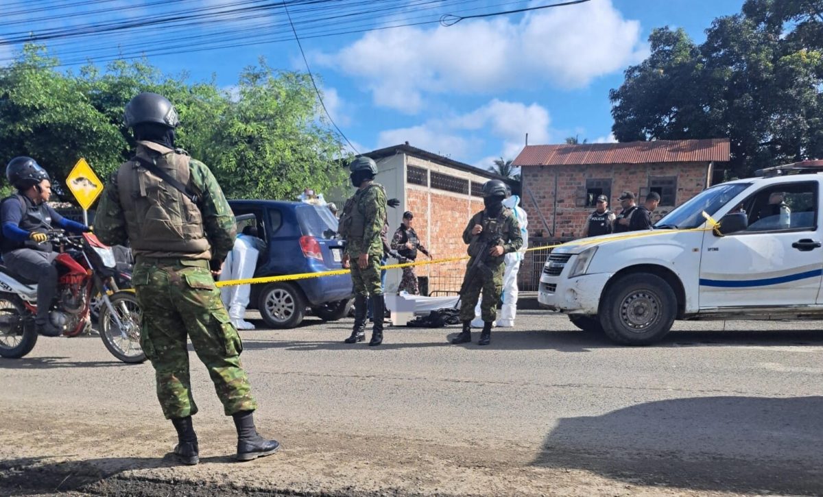 Guías asesinados
