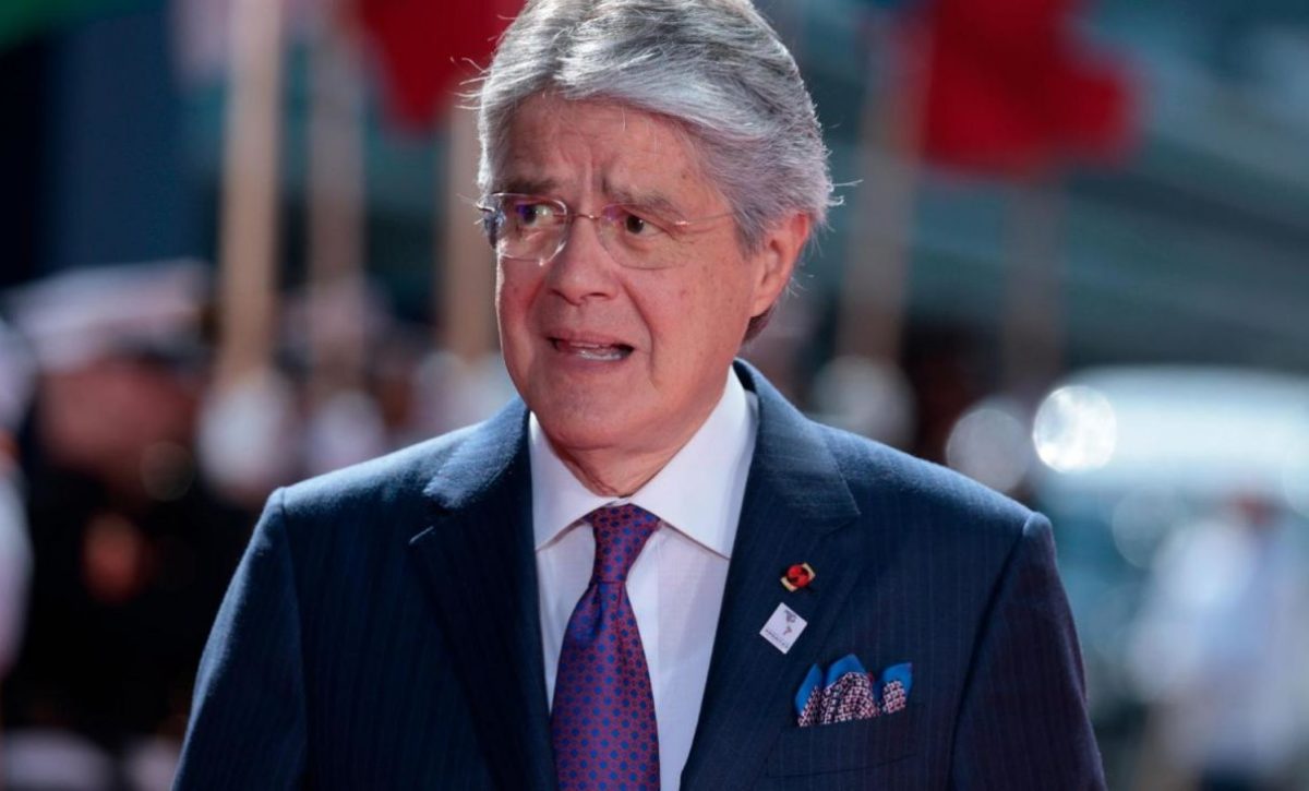 Guillermo Lasso inicia estudios universitarios en España a los 69 años