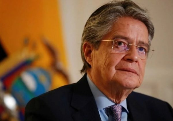Guillermo Lasso notifica a Andersson Boscán en Canadá por demanda legal